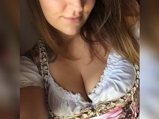 Bilder Im Dirndl