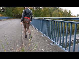 Autobahn Ausfahrt: Natursekt!!