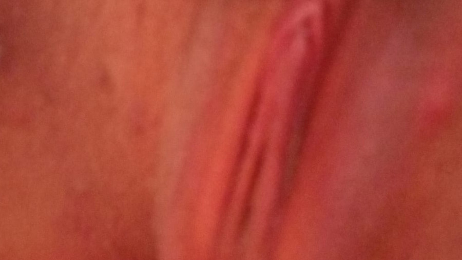 Ich Ficke mich mit meinem Dildo über 2 Minuten