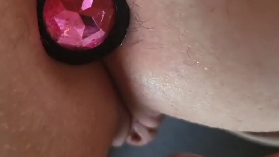 Doppelter Spaß mit Diamant Plug im Arsch