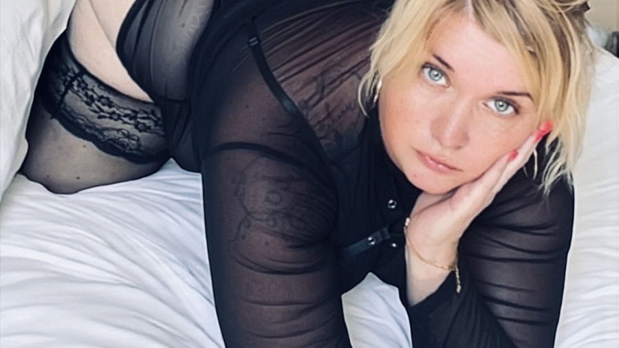 CurvyAlice