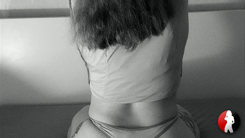 ich liege hier und warte auf Dich ( 4 bilder sind vorhanden