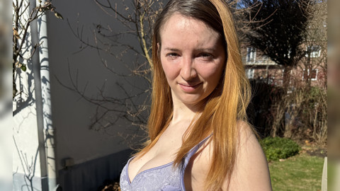 Sexy Gartenarbeit