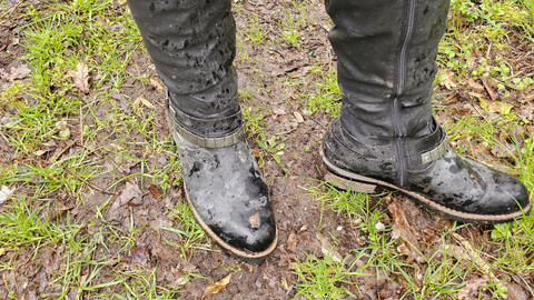 Dreckige Rieker Stiefel