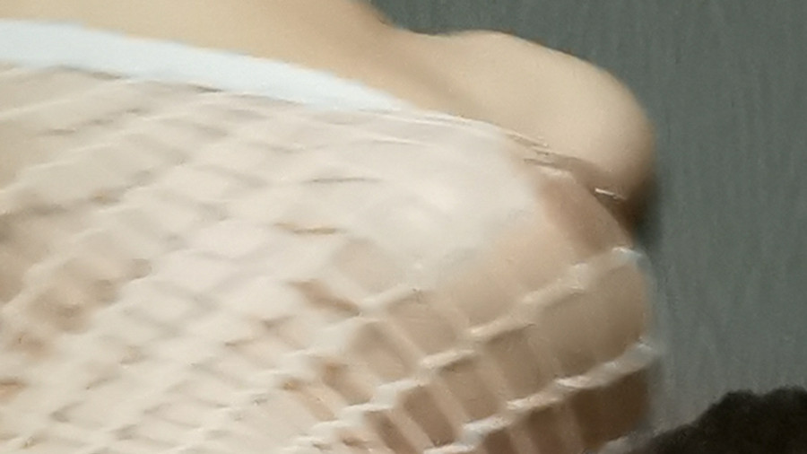 Image of Video 12 fortsetzung Mirihot mit sexy Catsuit in Weiß